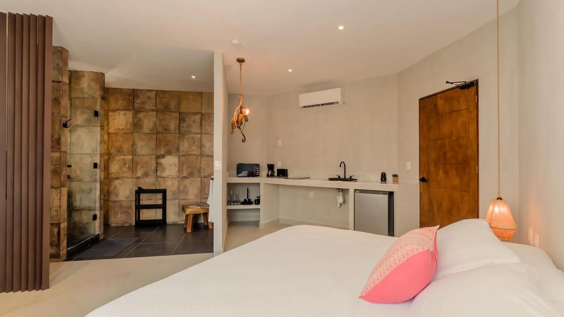 *Casa Aluxes- Guesthouse* Cancun Mexico