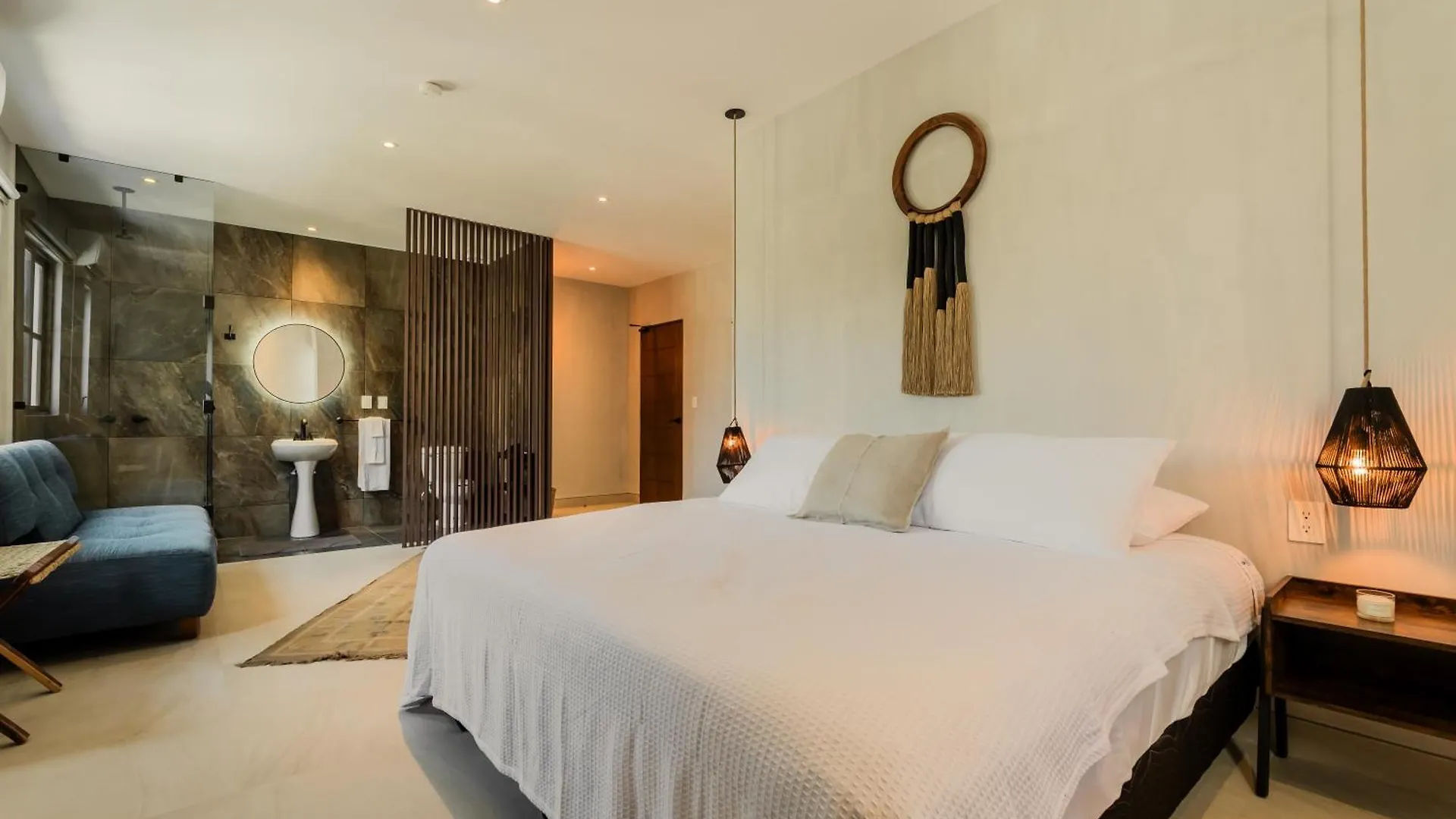 Aparthotel *Casa Aluxes- Guesthouse* Cancun