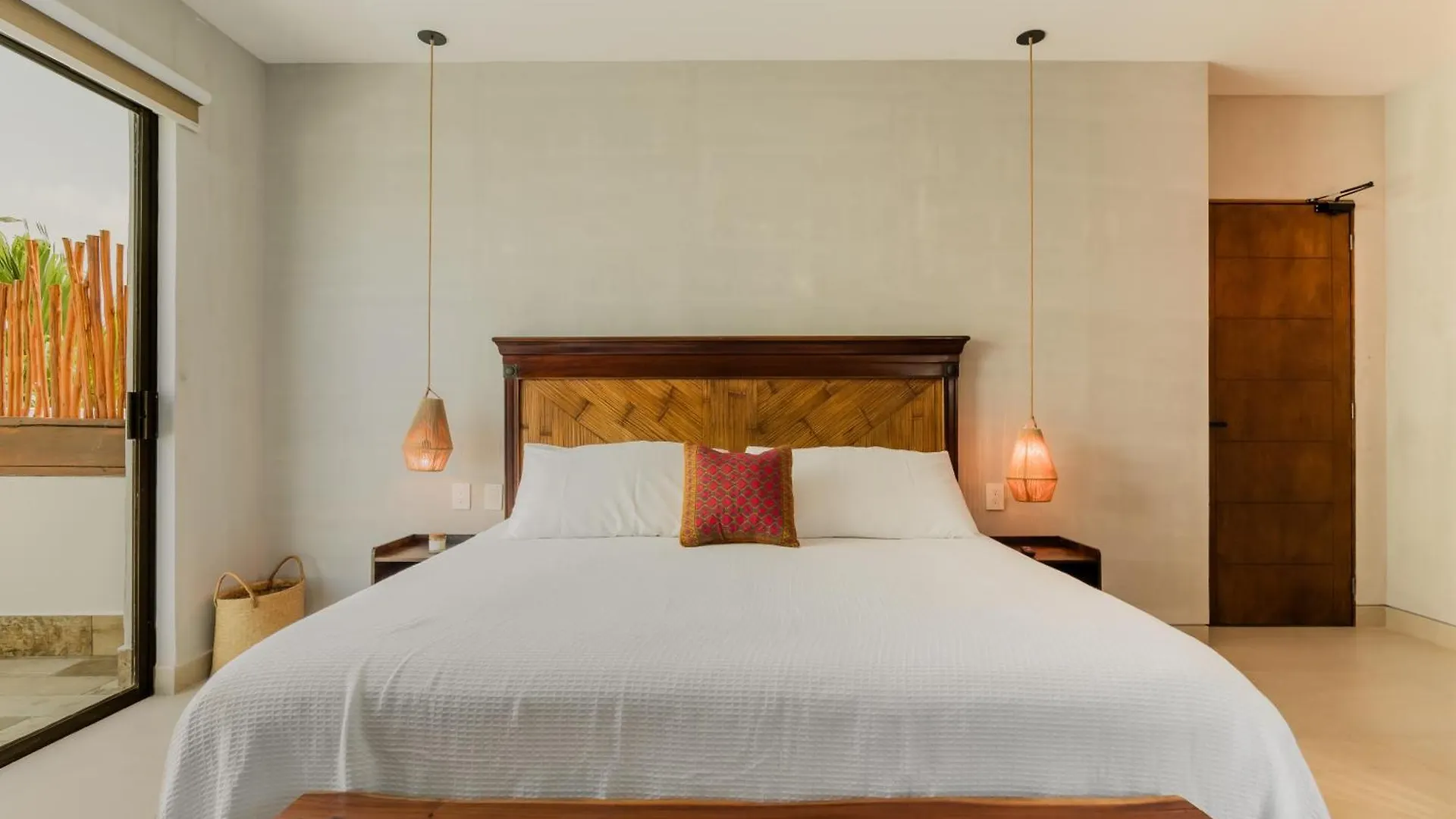 *Casa Aluxes- Guesthouse* Cancun 0*,  Mexico