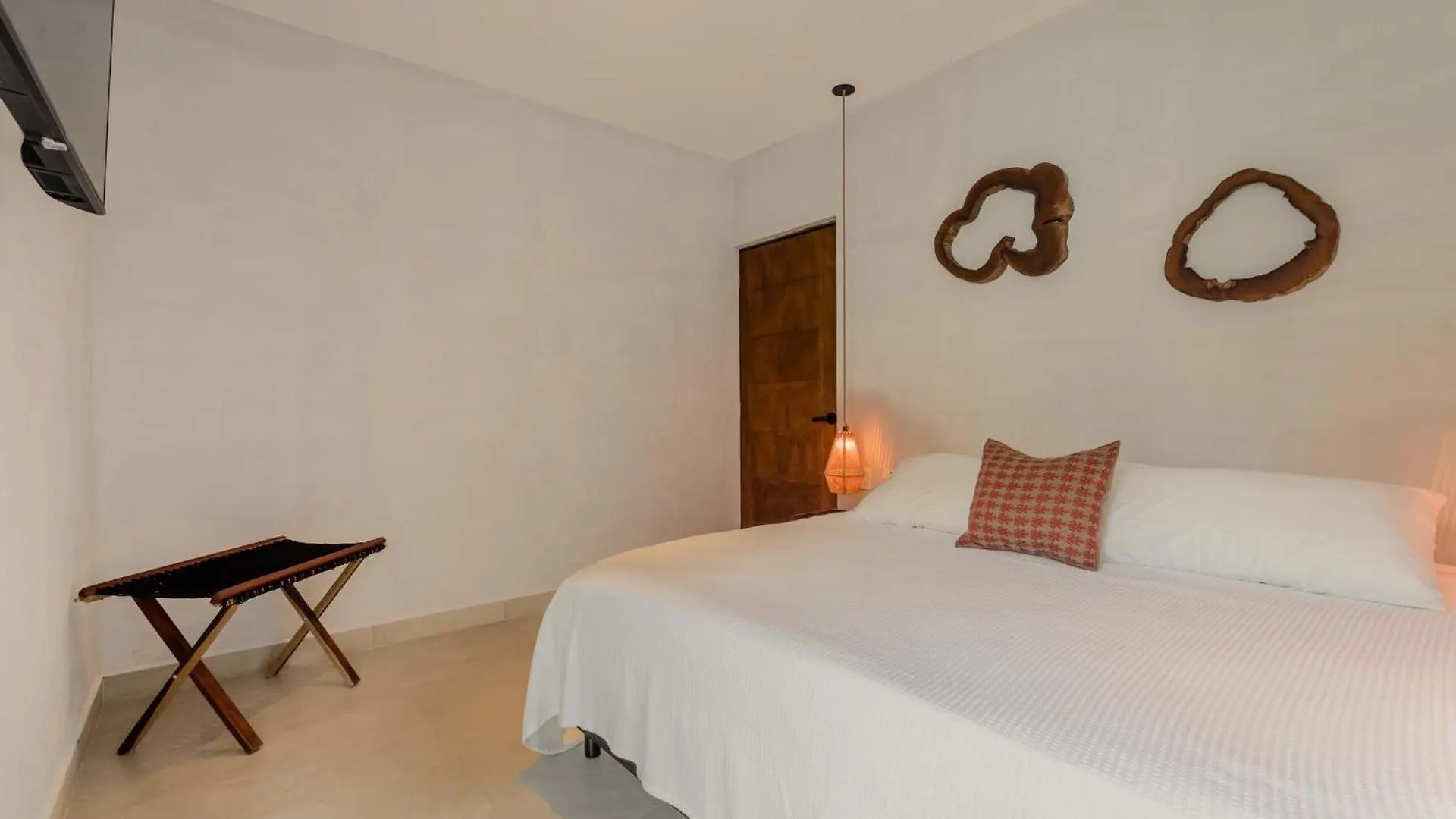 *Casa Aluxes- Guesthouse* Cancun Aparthotel