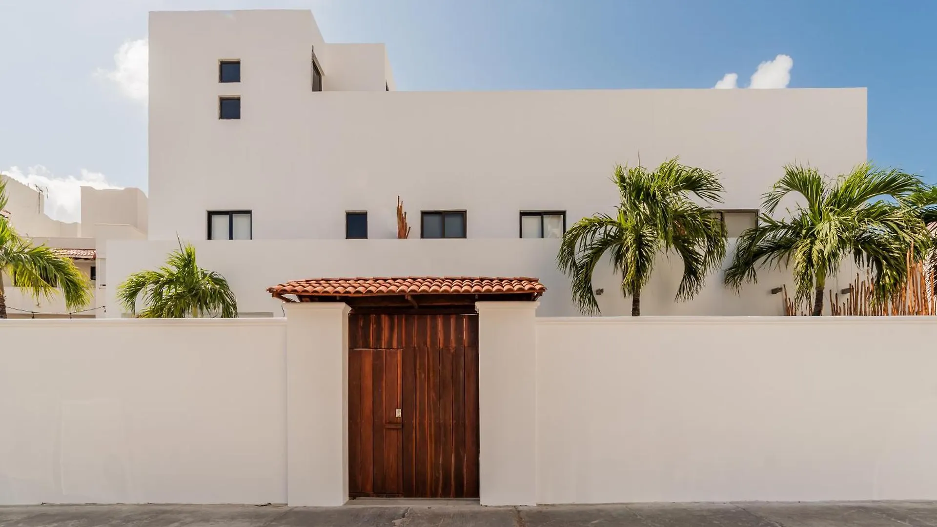 *Casa Aluxes- Guesthouse* Cancun 0*,
