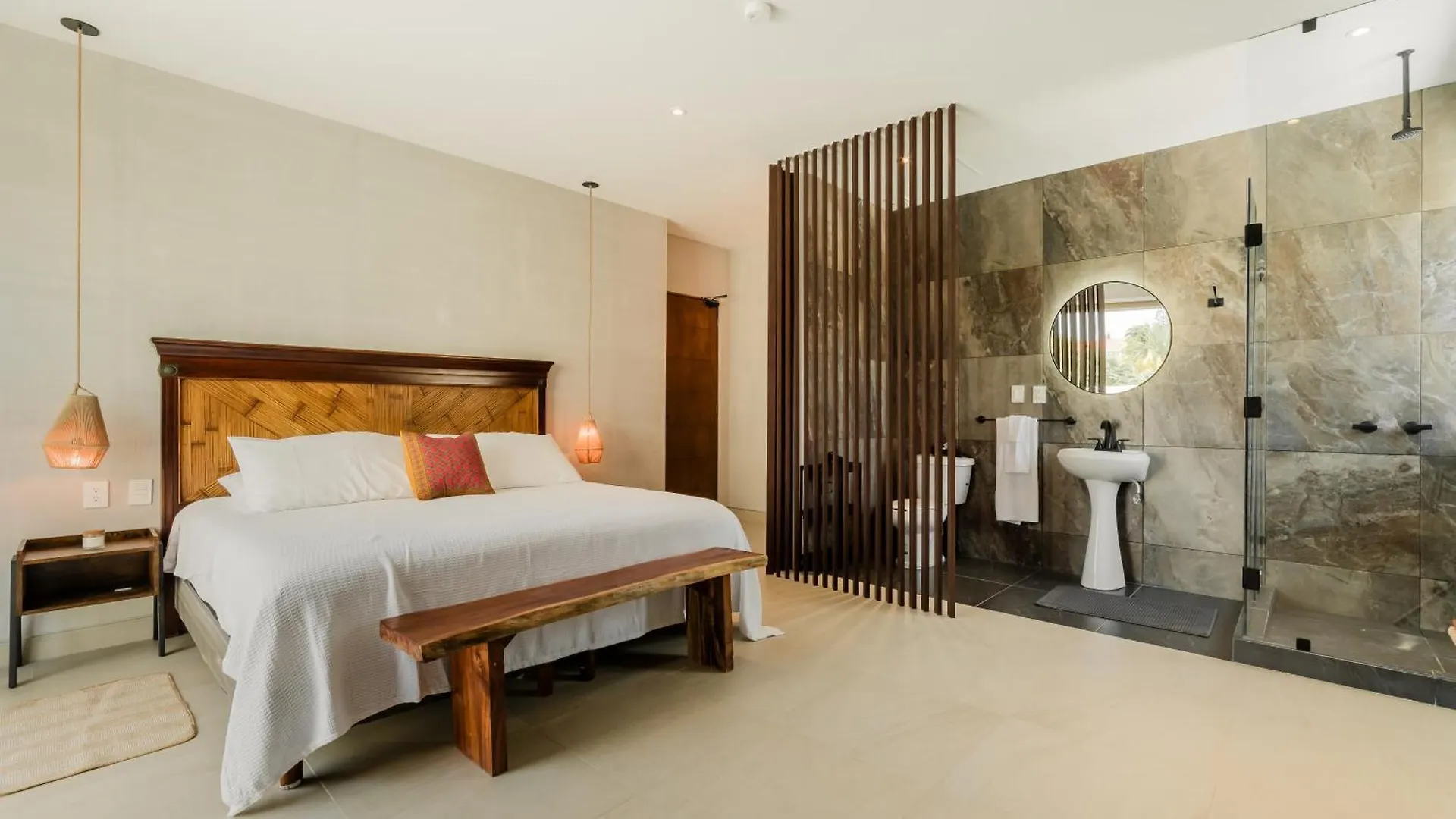 Aparthotel *Casa Aluxes- Guesthouse* Cancun