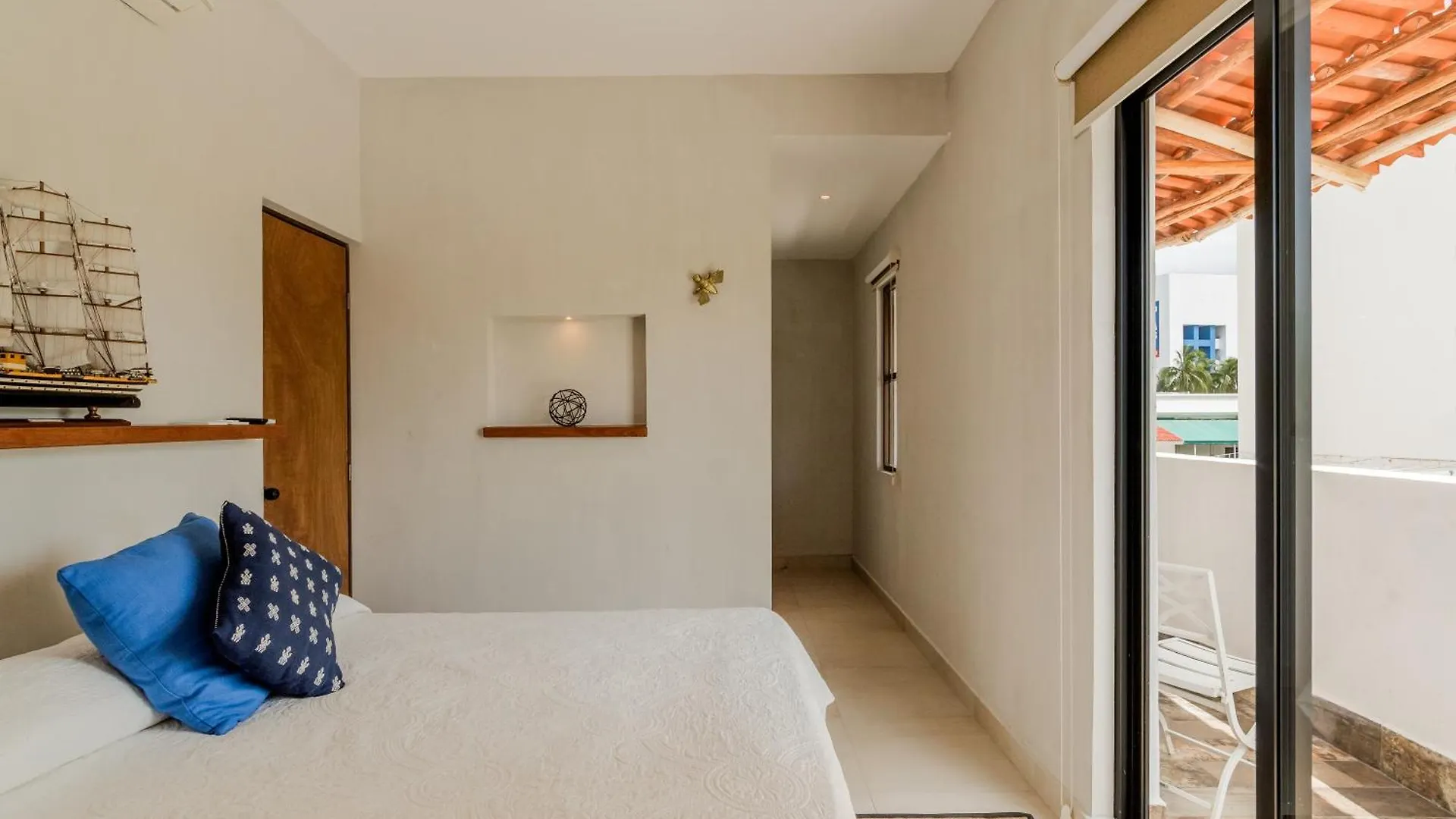 *Casa Aluxes- Guesthouse* Cancun 0*,  Mexico