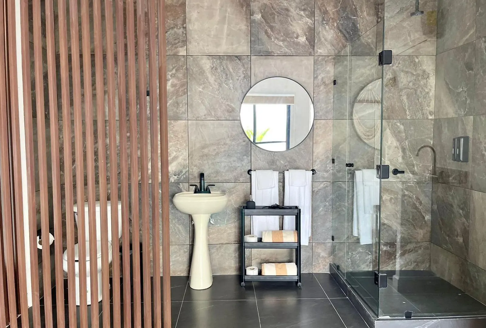 *Casa Aluxes- Guesthouse* Cancún Hotel apartamentowy